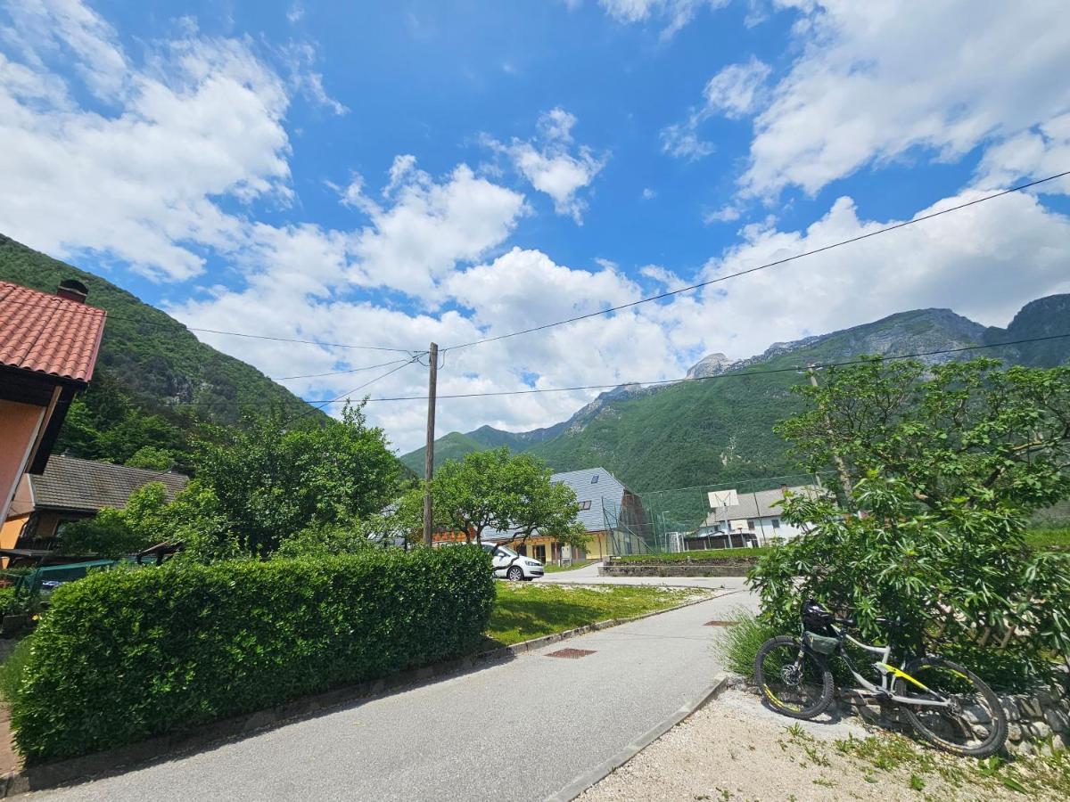 Apartma Dzana Zaga Exterior foto