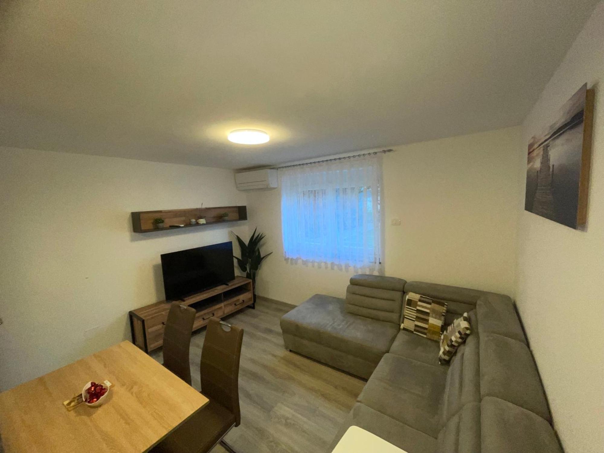 Apartma Dzana Zaga Exterior foto
