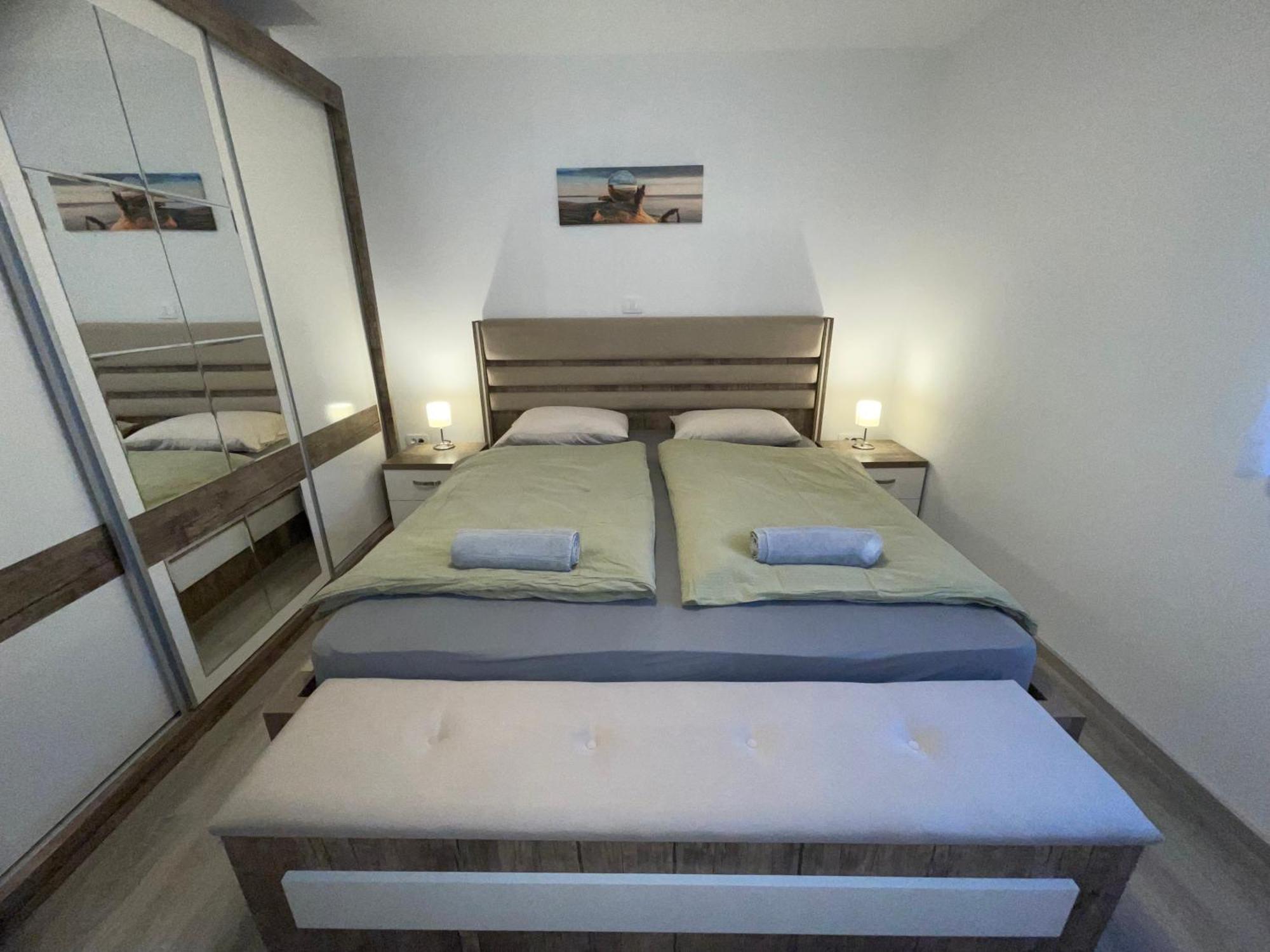 Apartma Dzana Zaga Exterior foto